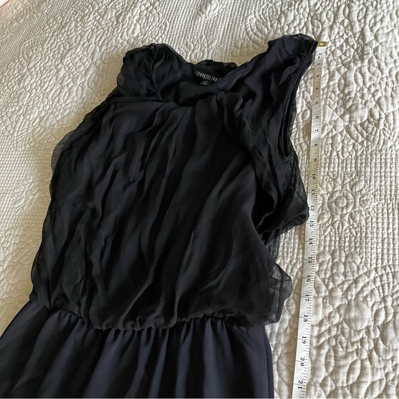 Lafayette 148 sample piece dress in black silk w/elastic waist - Picture 9 of 14